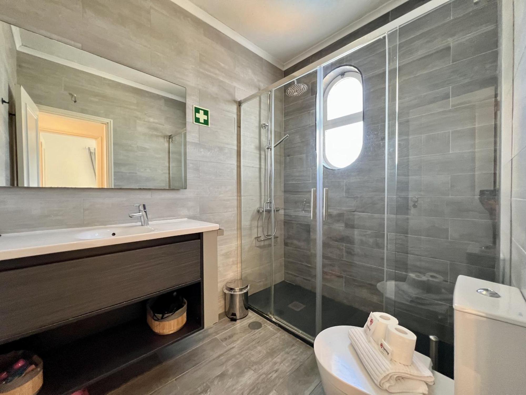 Albufeira Delight With Pool By Homing Apartment Guia  Bagian luar foto